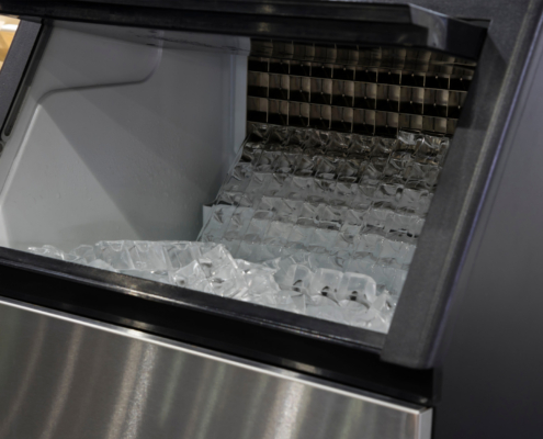 Ice Machine Maintenance 101: Maximizing Performance and Longevity