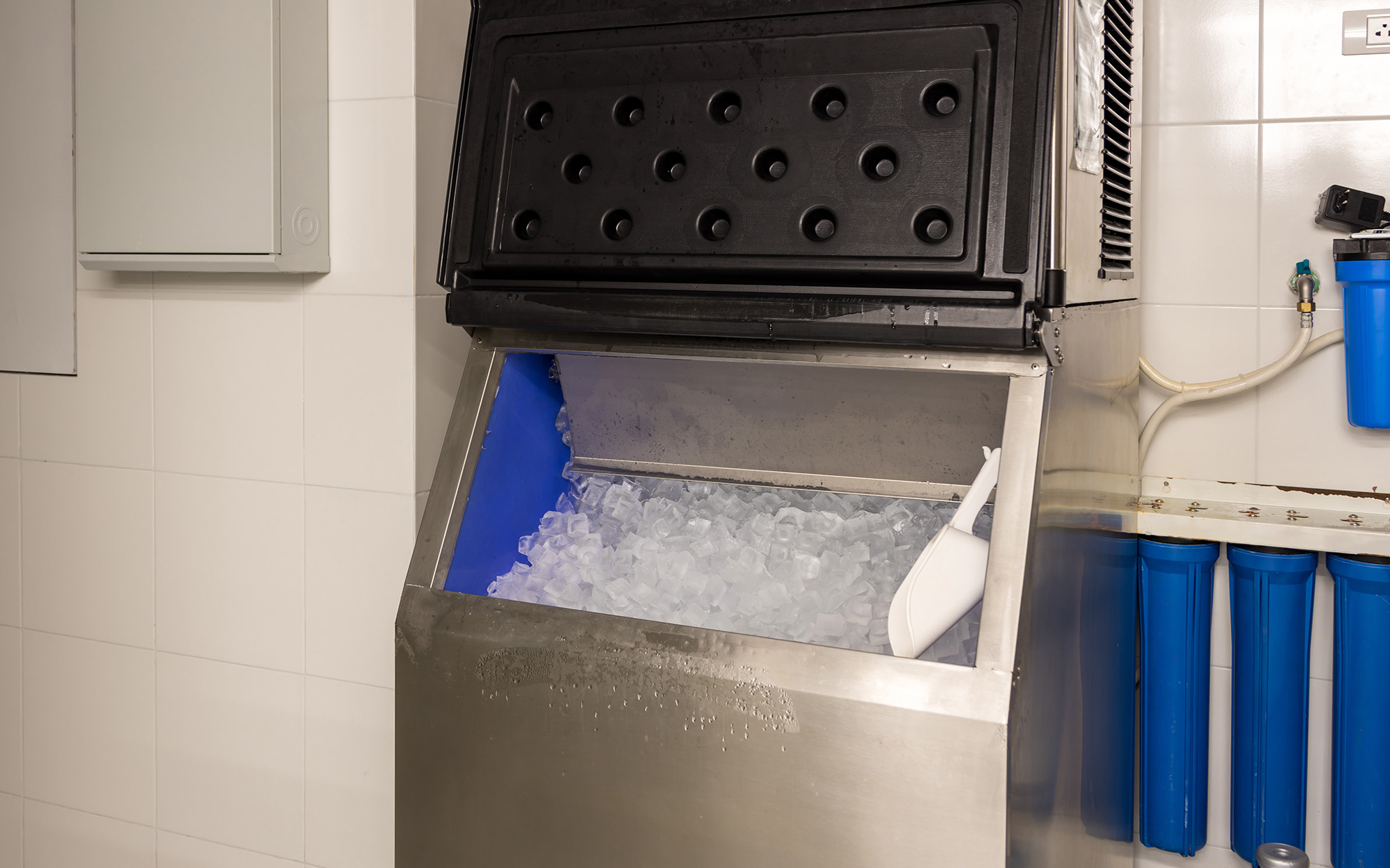 Why Ice Capacity Impacts Spring Beverage Service | UFFB
